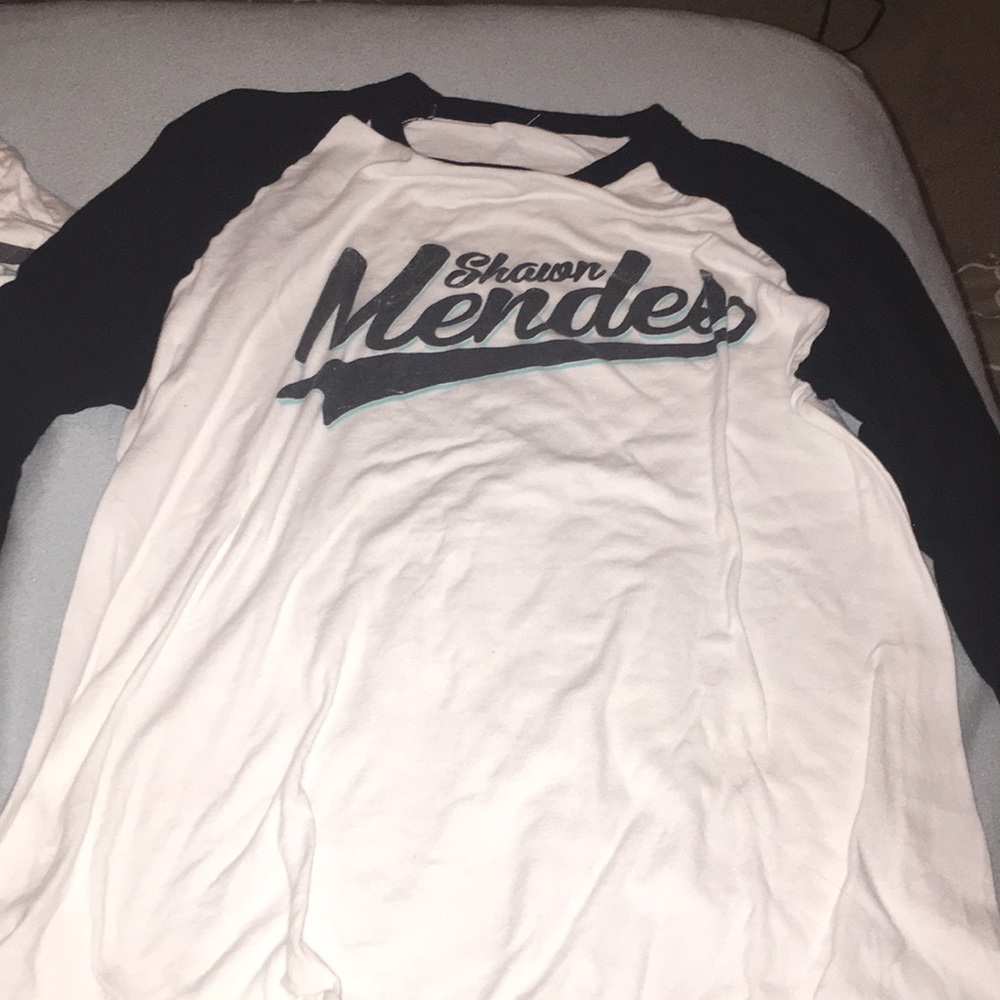 Shawn Mendes shirt